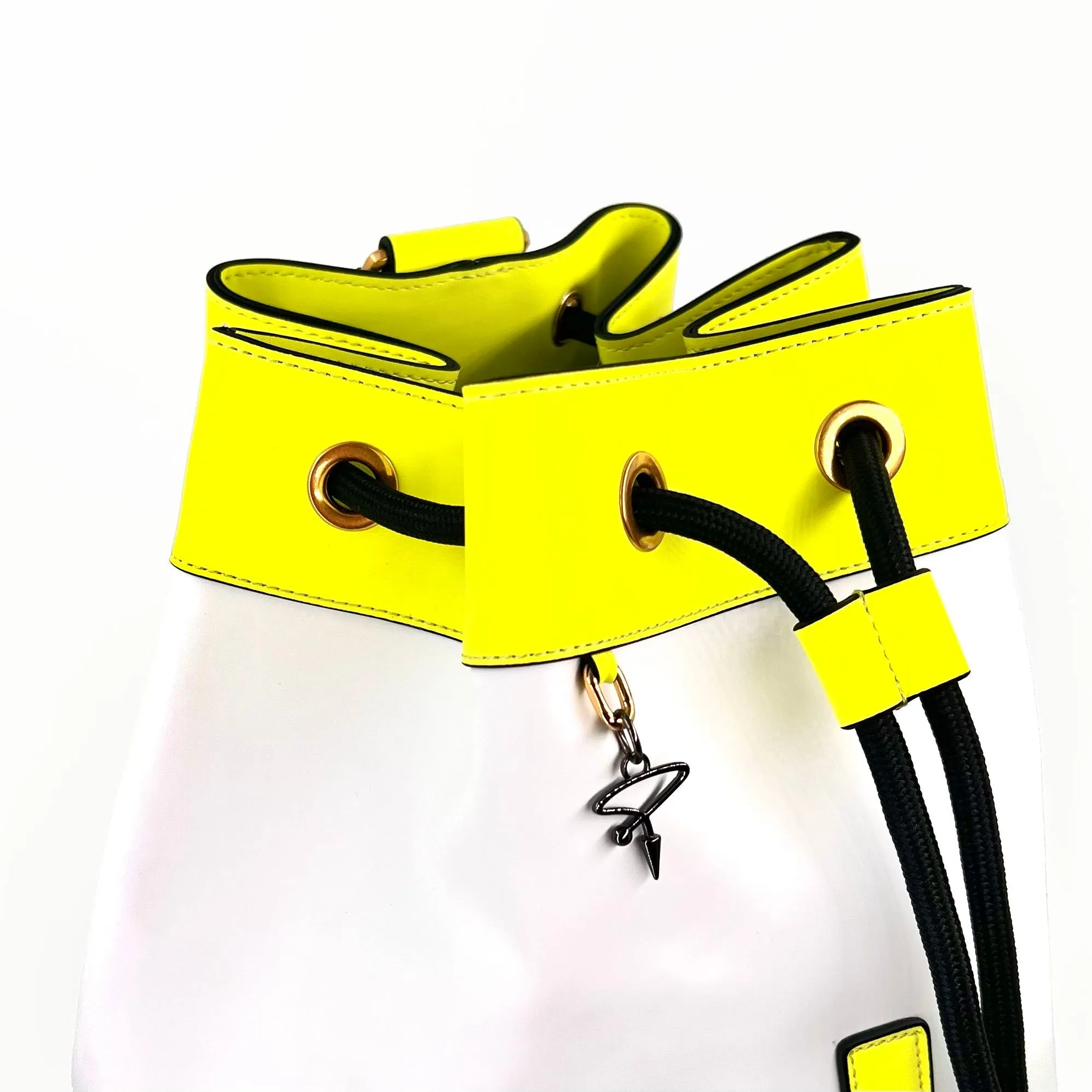 88G Bucket Backpack In White & Yellow