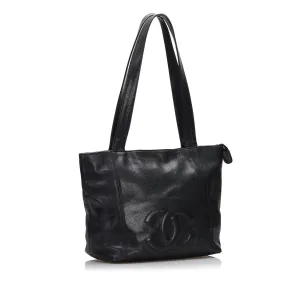 Chanel CC Caviar Shoulder Bag (SHG-i8ZoGe)