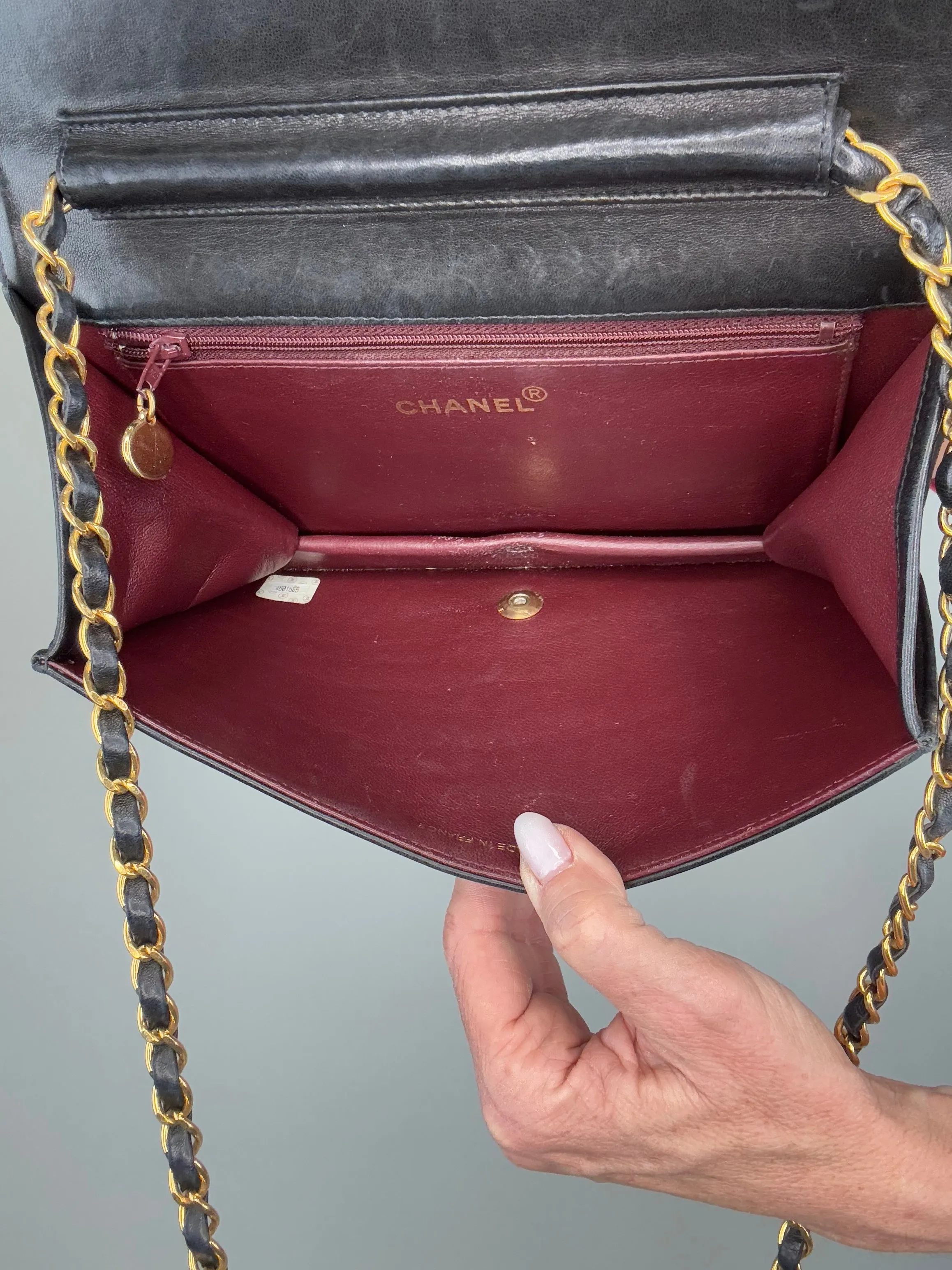 Chanel Vintage Single Flap Push Button