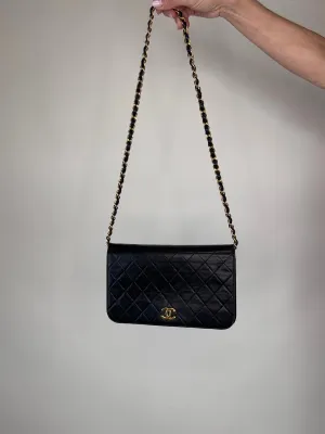 Chanel Vintage Single Flap Push Button