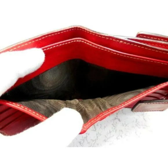 Gucci True Red Leather Bi Fold Change Purse Wallet